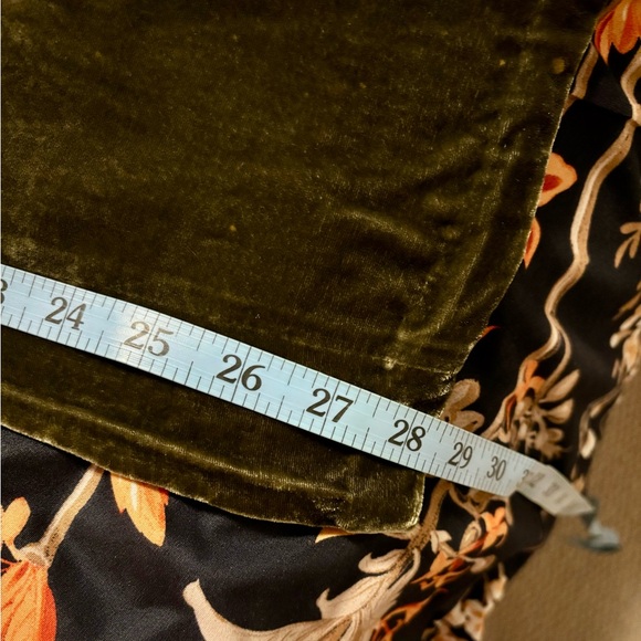 Massimo Dutti Olive Velvet Trousers - Picture 8 of 9